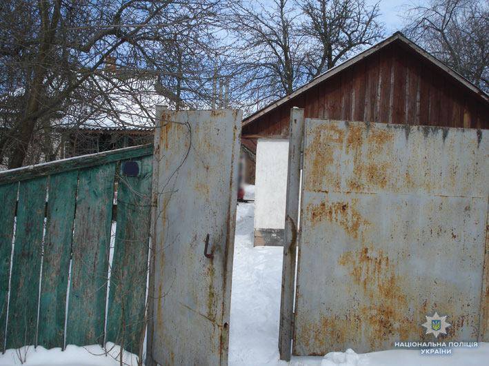 У Куликівці чоловік зарізав дружину та ліг спати