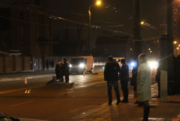 На Київській водій збив насмерть пішохода й втік