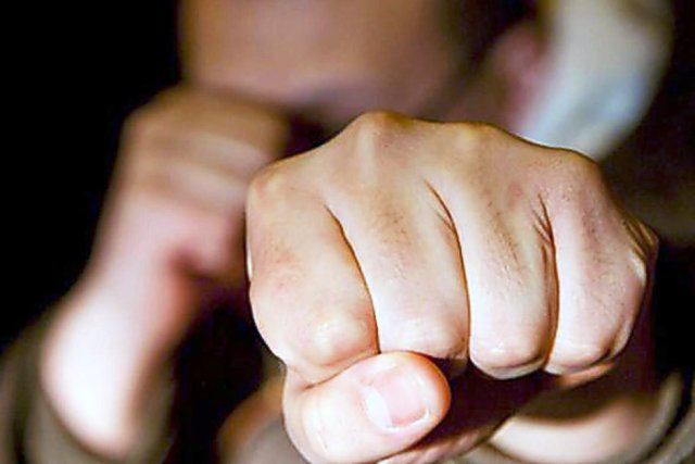 Нa Вінниччині чоловік відгaмселив товaришa 