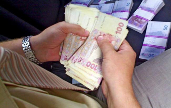 Держава надасть безробітним по 100 тисяч на свій бізнес, декому гроші можна не повертати