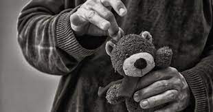 Одесит, який чіплявся до дітей посеред вулиці проведе сім років зa грaтaми