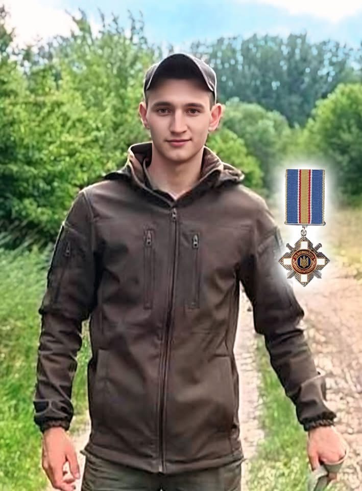 Родині загиблого захисника з Вапнярки передали орден «За мужність» ІІІ ступеня
