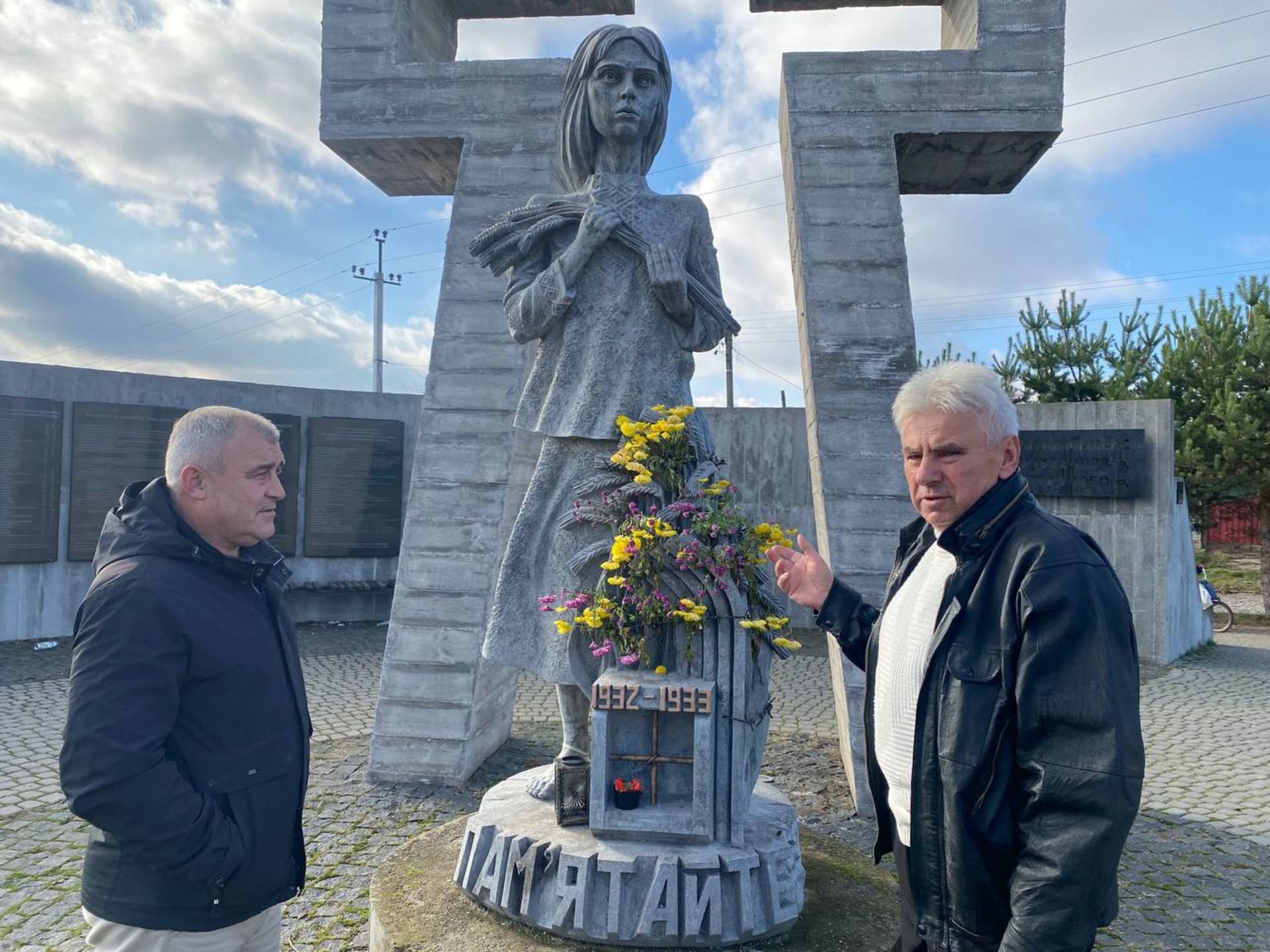 Мистецтво пам’яті: історія створення перших в Україні пам’ятників Жертвам Голодоморів