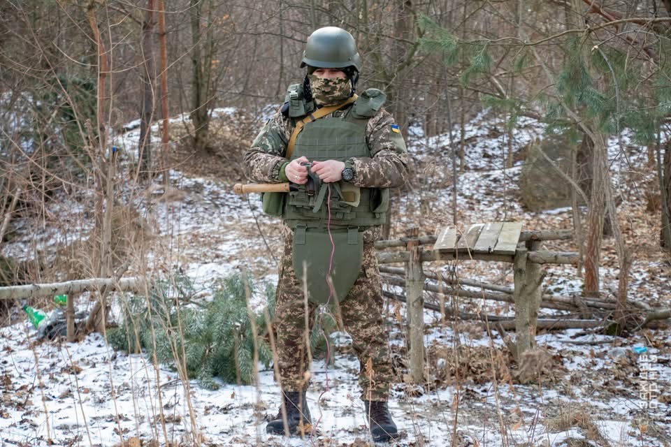 «Треба ставати у стрій – інакше війну не завершити»: історії воїнів, які повернулися до служби