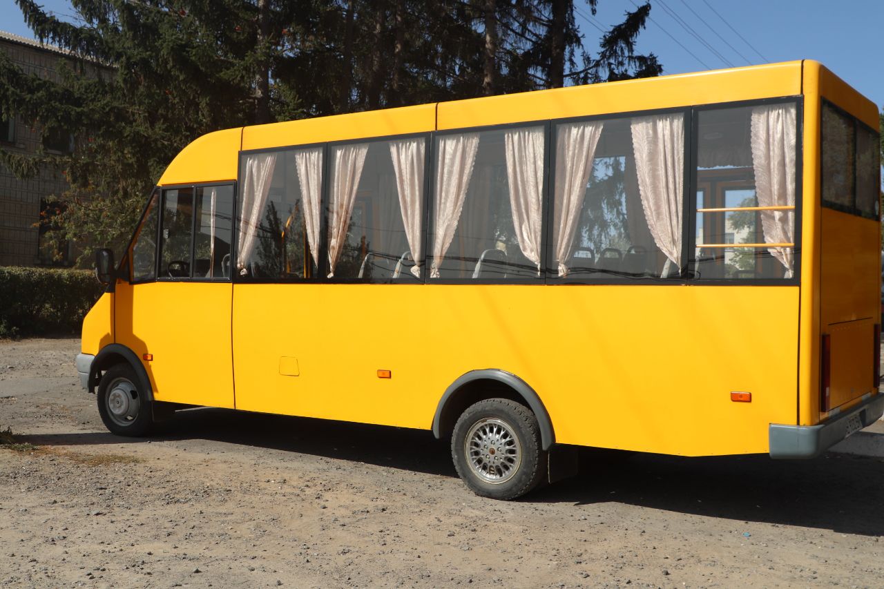 Лайфхак для сільських громад, як придбати новий автобус за півціни