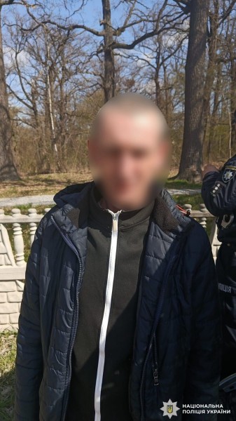 На Вінниччині затримали чоловіка за підозрою у тяжкому злочині проти малолітньої