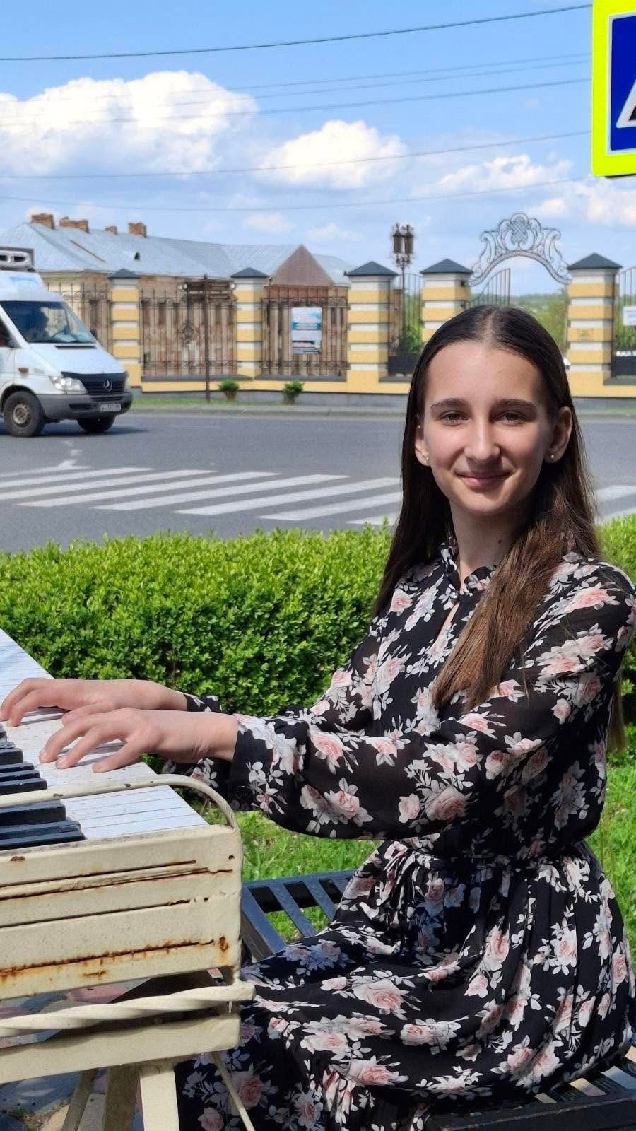 Учениця Тульчинської дитячої музичної школи здобула перемогу на міжнародному конкурсі