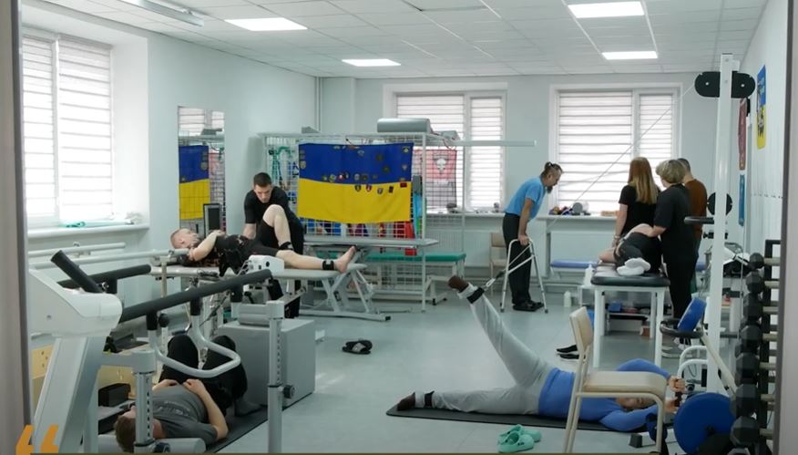 Сучасна реабілітація для всіх: у Калинівці працює оновлене відділення відновлення