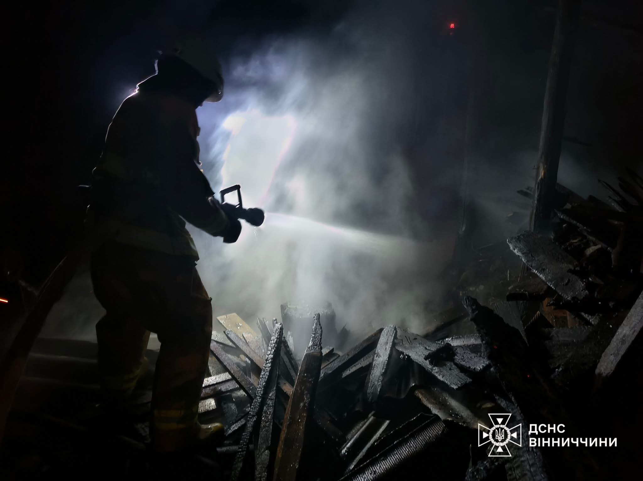 На Вінниччині рятувальники ліквідували 14 пожеж