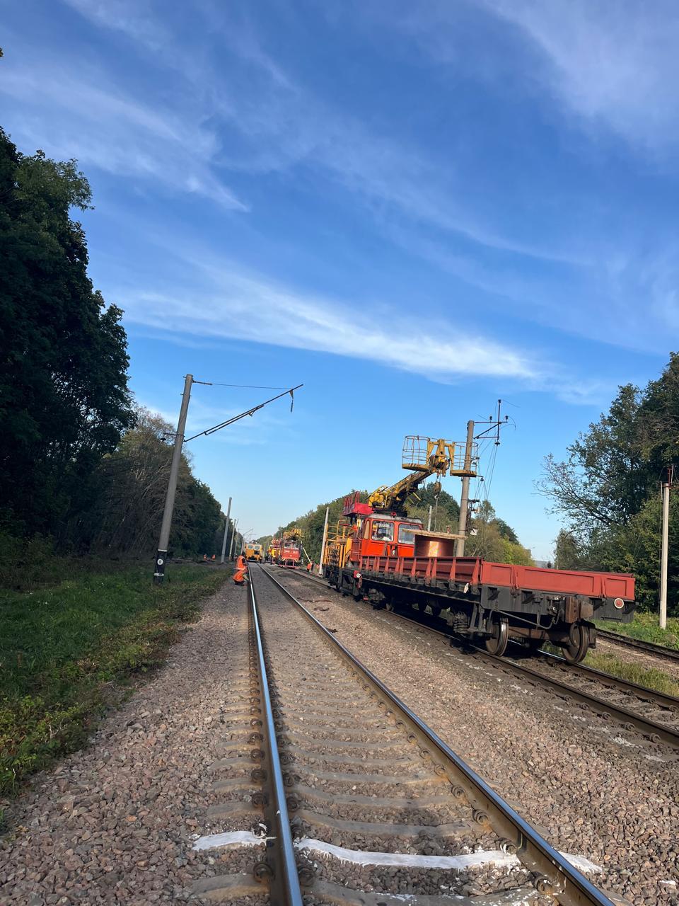 Залізничники відновили рух на дільниці Васильків-1 — Боярка: пасажирські поїзди повертаються на маршрути