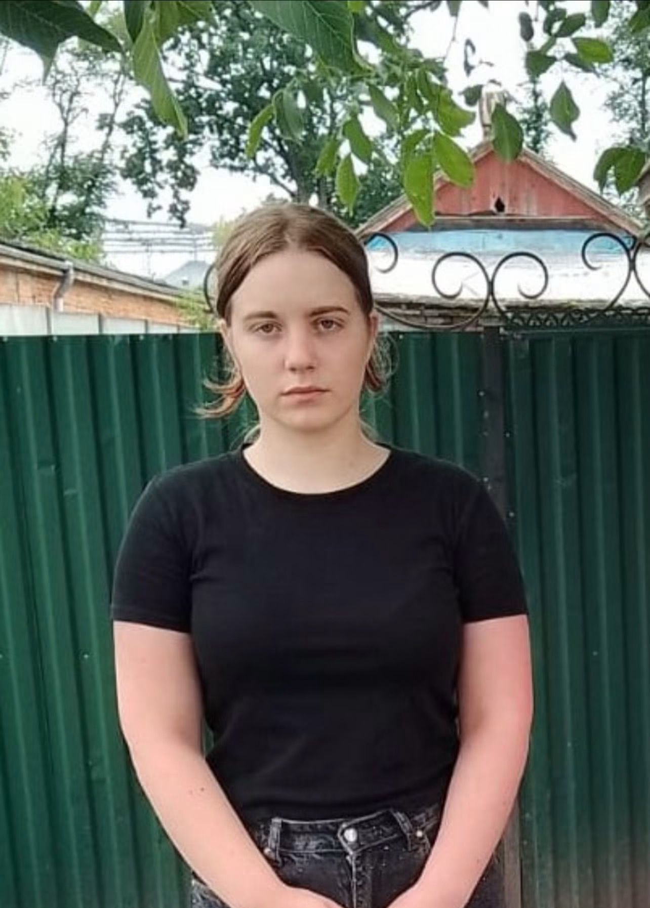 У Жмеринці розшукують 14-річну дівчину, яка вийшла з дому та не повернулася