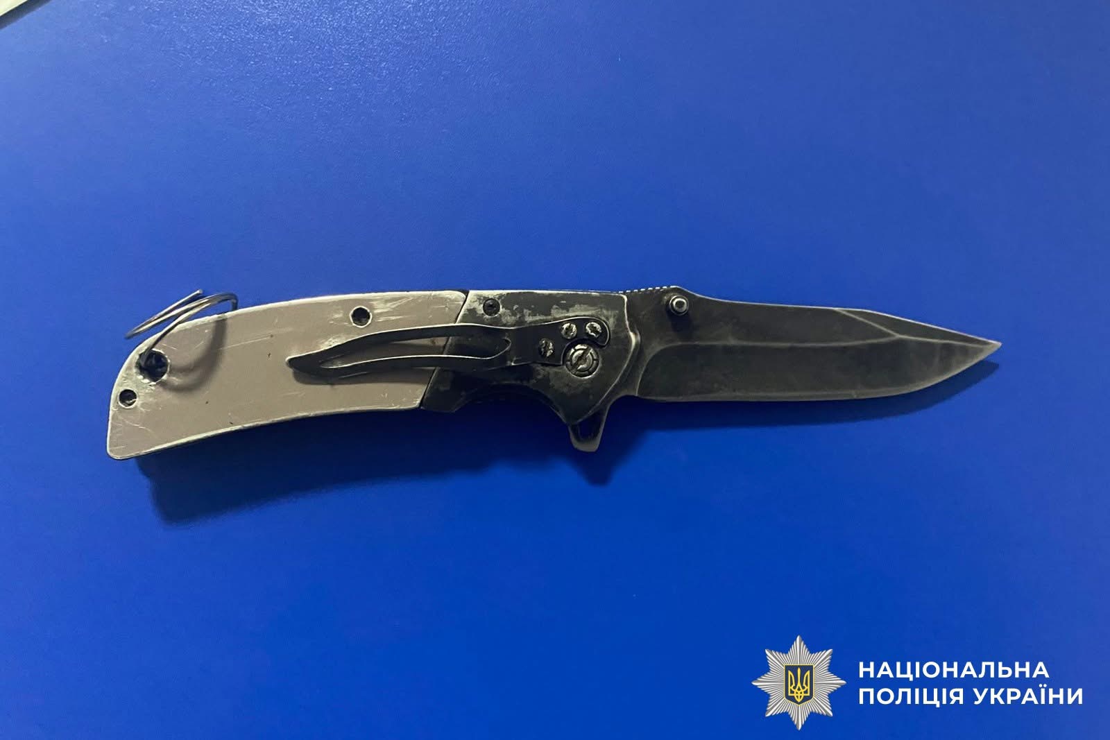  У Жмеринці затримали молодика, який з ножем пограбував чоловіка біля вокзалу