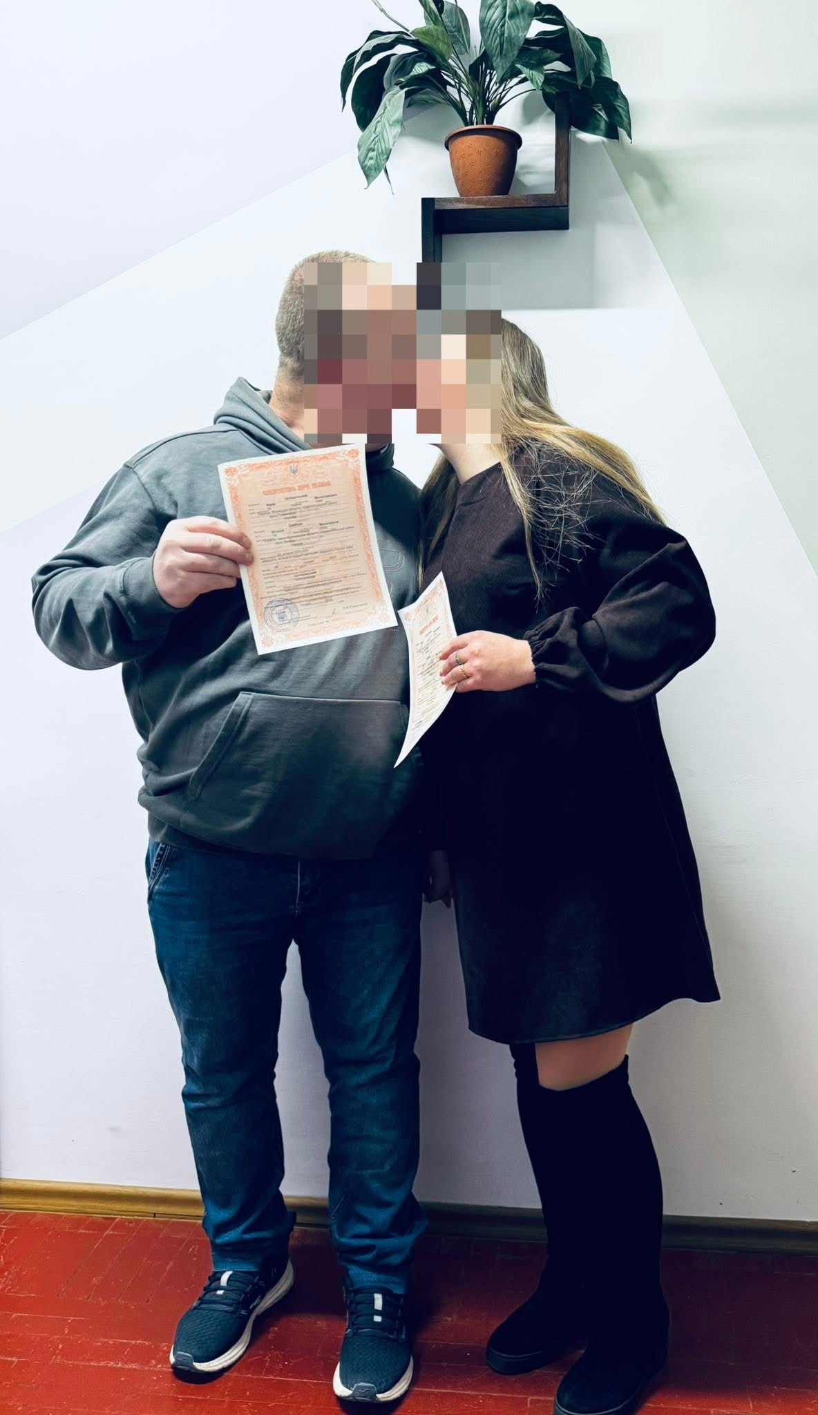 Кохання сильніше за мури: різдвяний шлюб у Вінницькій установі виконання покарань