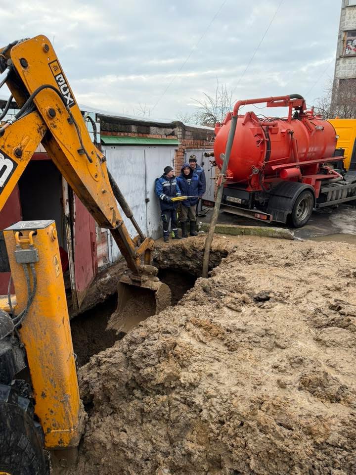 У Вінниці більше десяти багатоповерхівок залишилися без води через аварію