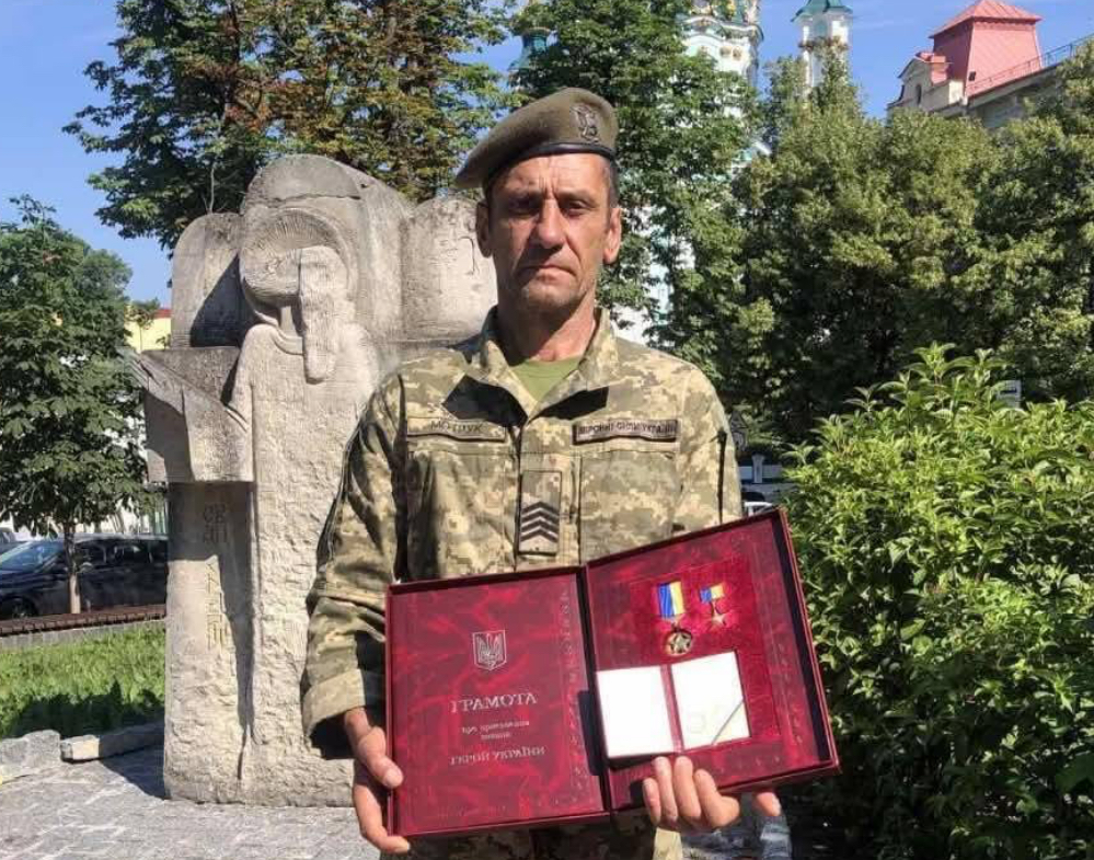 Герой з Вінниччини Іван Мотрук удостоєний «Лицарського хреста» Міноборони