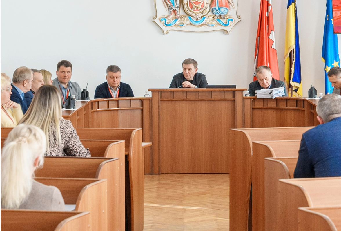 У Вінниці вшанували Героїв: чотири топоніми отримають нові назви на честь полеглих захисників