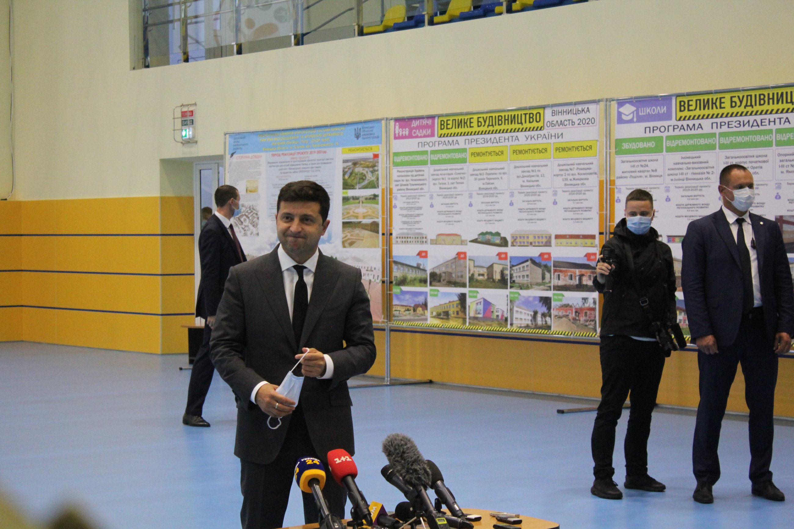  Про перспективи партії Зеленського на місцевих виборах в обласних центрах