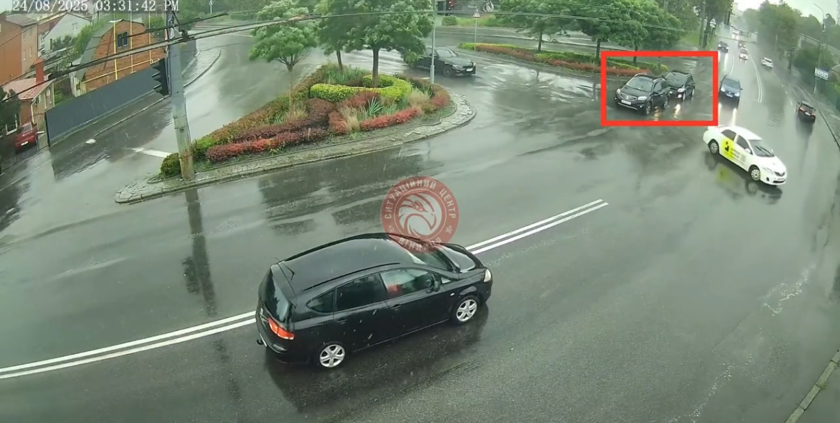 ДТП на перехресті у Вінниці: обійшлося без поліції