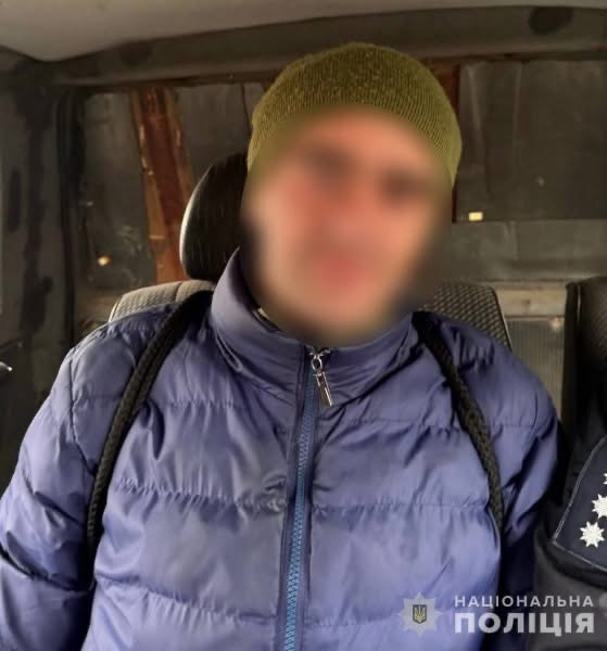 На Вінниччині зловмисник скористався мобільним застосунком знайомого та викрав понад 44 тисячі гривень