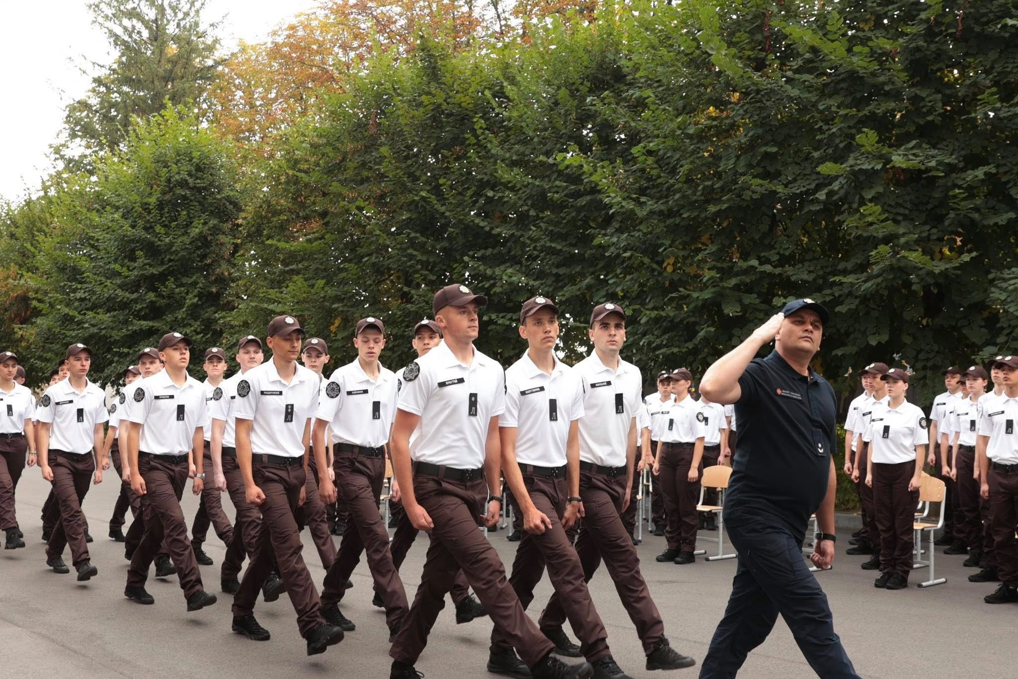 Нове покоління ліцеїстів МВС розпочало навчання у Вінниці