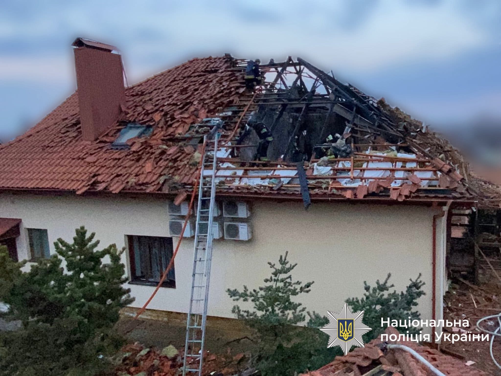 Вінницькі поліцейські контролюють ситуацію після масованої атаки