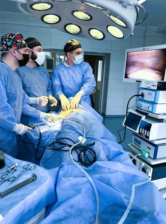 У Вінниці лікарі успішно прооперували двох дітей зі складними пухлинами середостіння