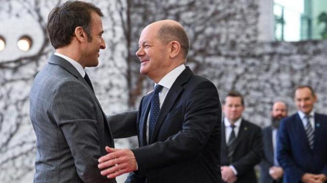 Зустріч Макрона та Шольца: узгоджені ініціативи для допомоги Україні 