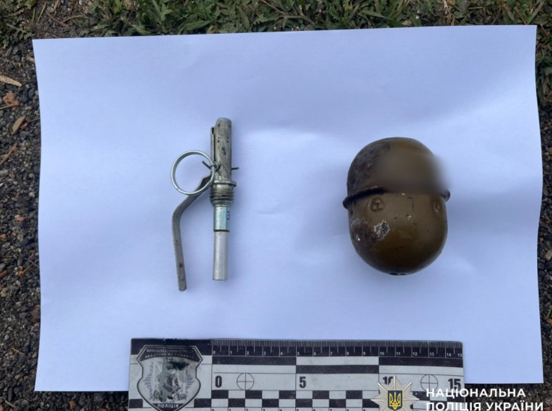 На Вінниччині чоловік прийшов до колишньої дружини з гранатою без чеки: у будинку були четверо дітей