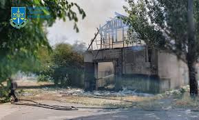 Відомо про пʼятьох постраждалих через російські обстріли Херсона