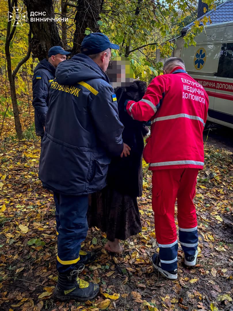 У Вінниці в П’ятничанському лісі знайшли 67-річну жінку, яка заблукала під час збирання грибів