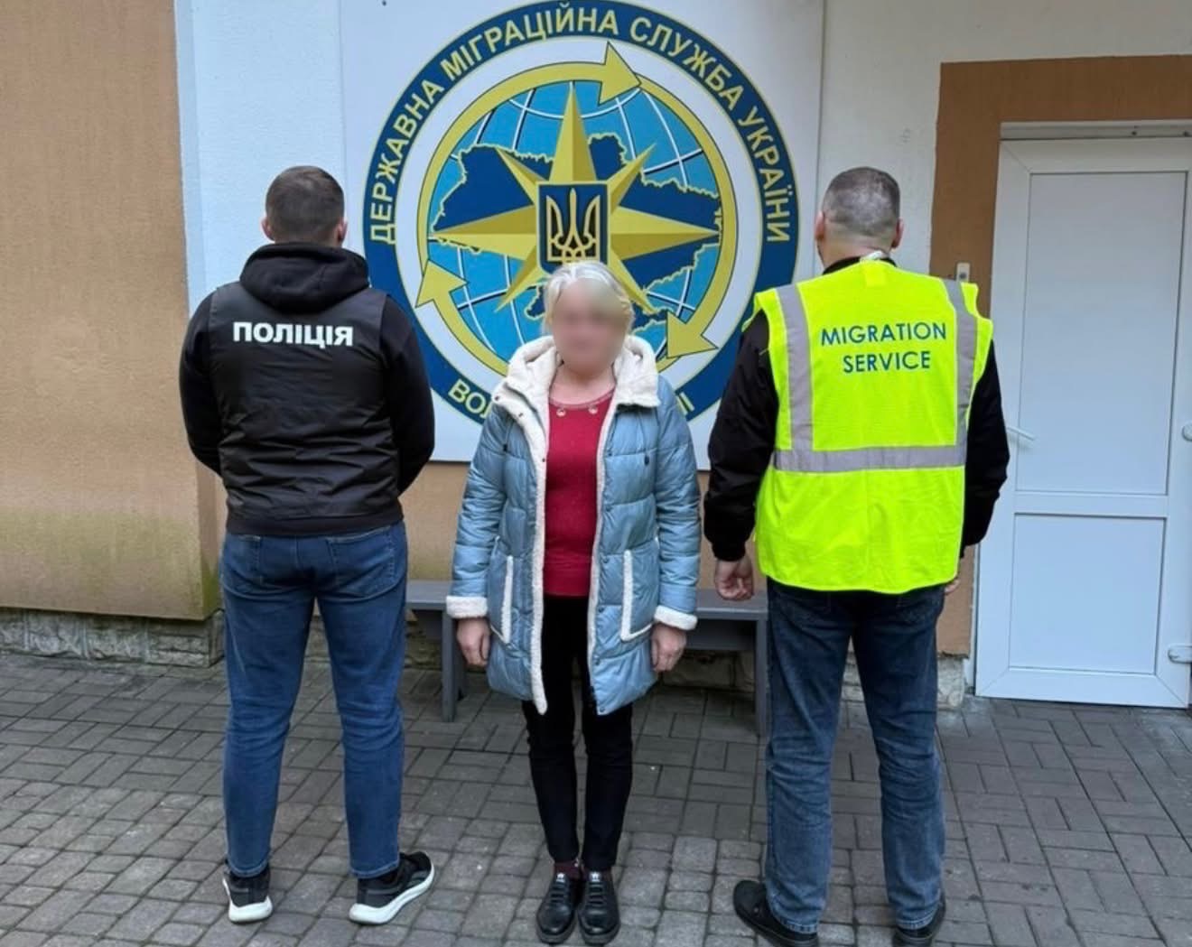 У Вінниці примусово видворять громадянку рф за порушення міграційних правил