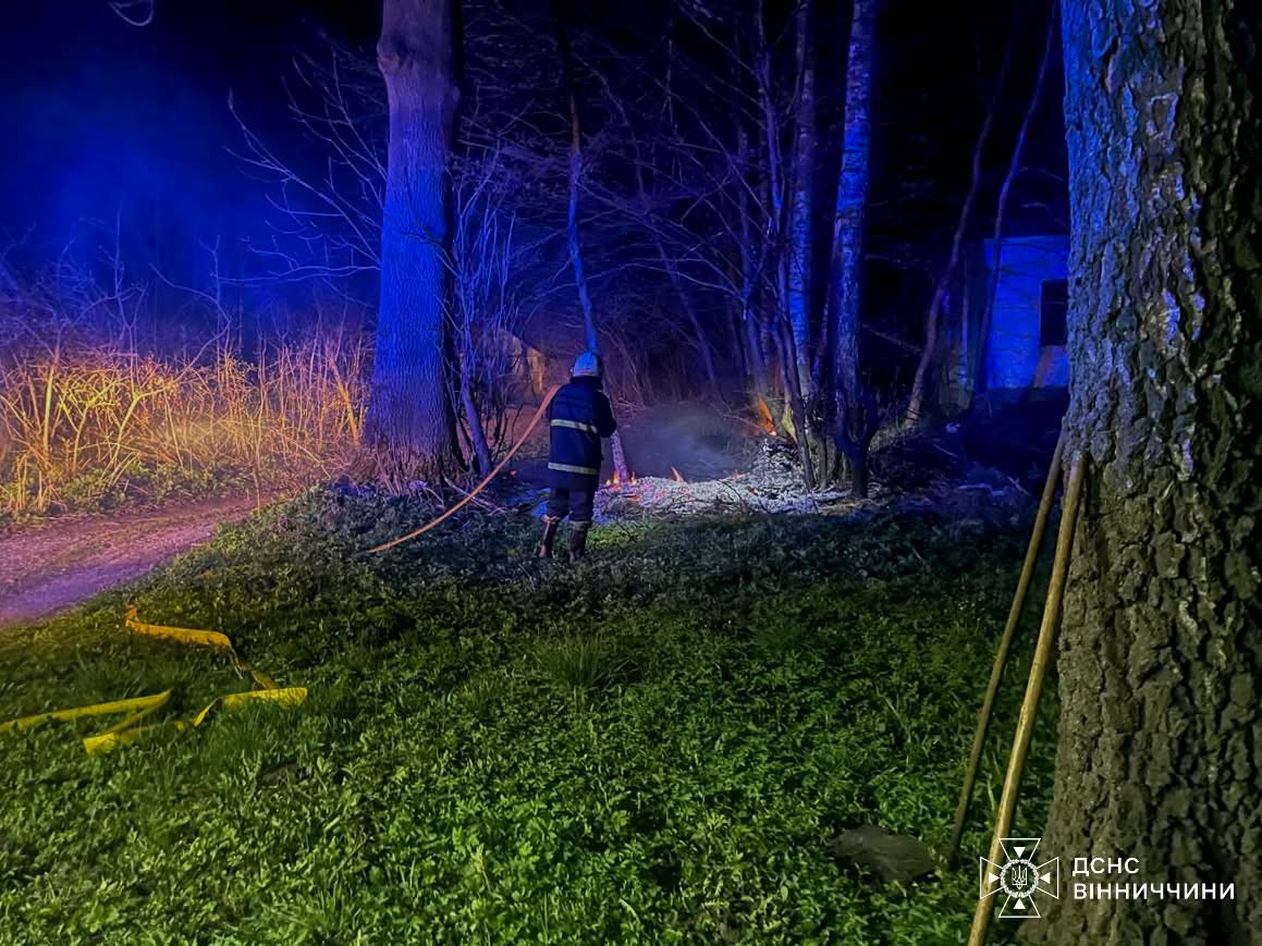 На Вінниччині сталося чотири пожежі: горіли будинки та суха рослинність