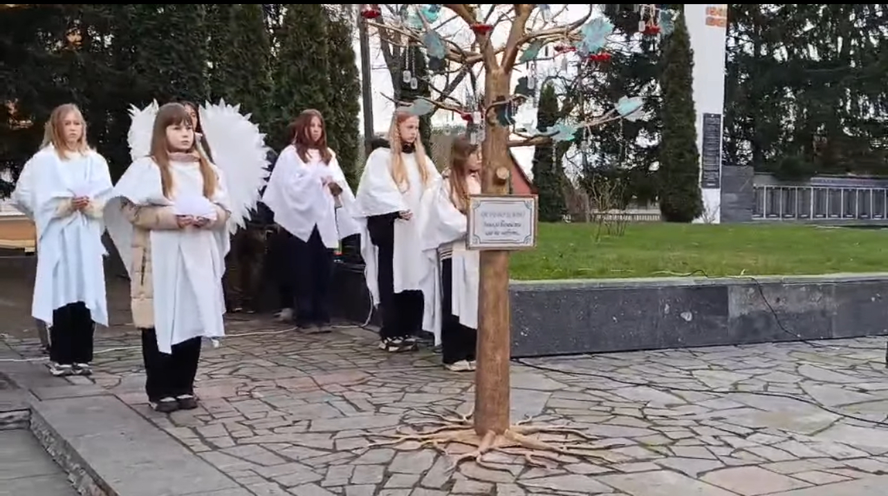 У Липівці відкрили «Дерево Надії» на честь зниклих безвісти воїнів