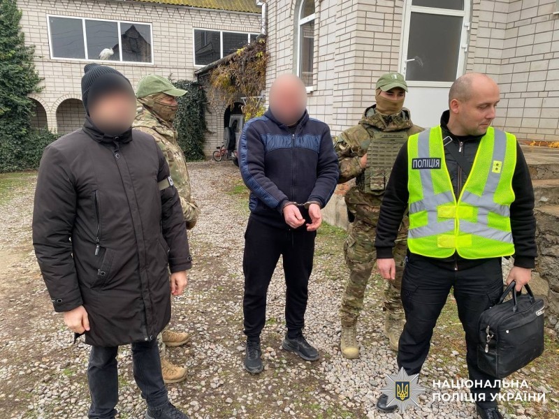 Депутата з Вінниччини затримали за фіктивний шлюб із жінкою з інвалідністю, щоб уникнути мобілізації