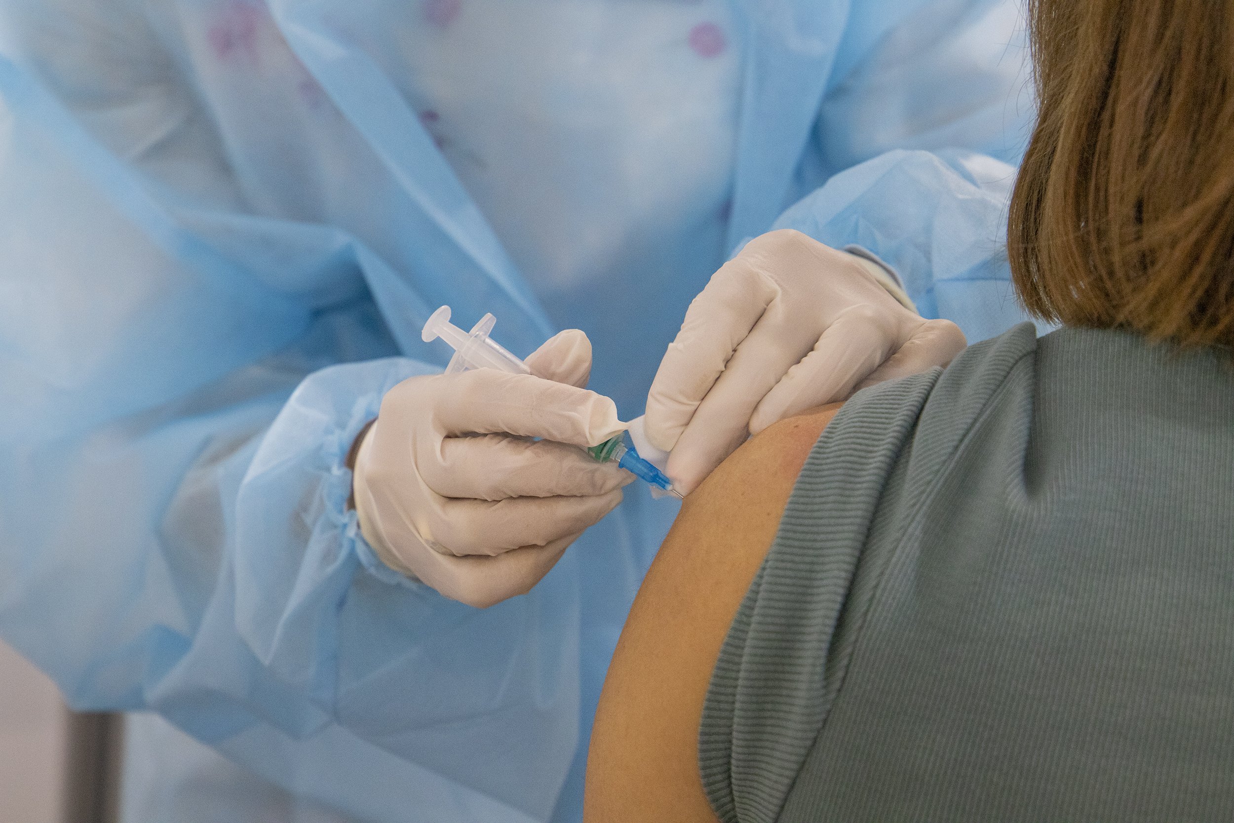 Австрія першою в Європі запроваджує обов'язкову вакцинацію проти COVID-19
