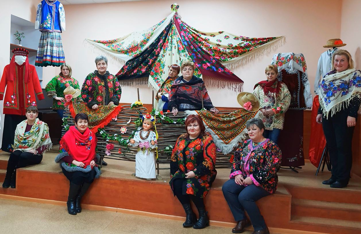 Всесвітній День Української Хустки: співробітники терцентру долучились до флешмобу (ВІДЕО)