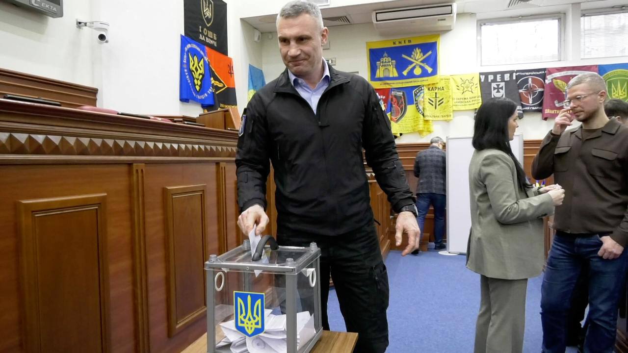 Кличко скликав позачергове засідання Київради