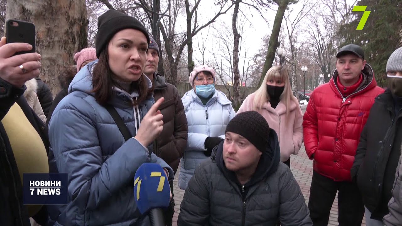 Скандал в Одесі: пацієнти центру діалізу вийшли на мітинг після летального випадку у лікарні (ВІДЕО)