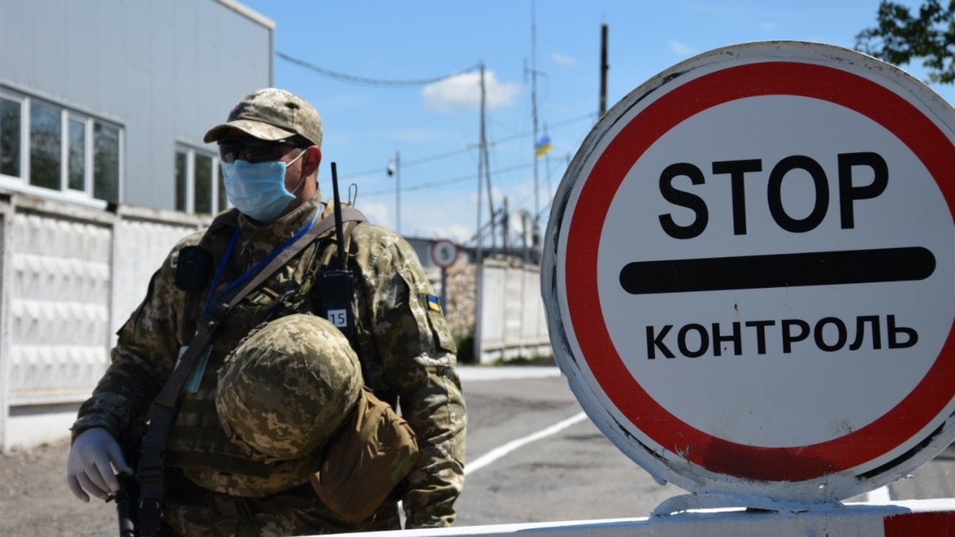 Україна відновила роботу всіх КПВВ на Донбасі