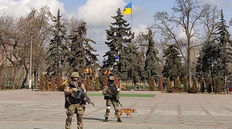 В окупованому Скадовську вибухи, одна людина загинула, четверо поранені