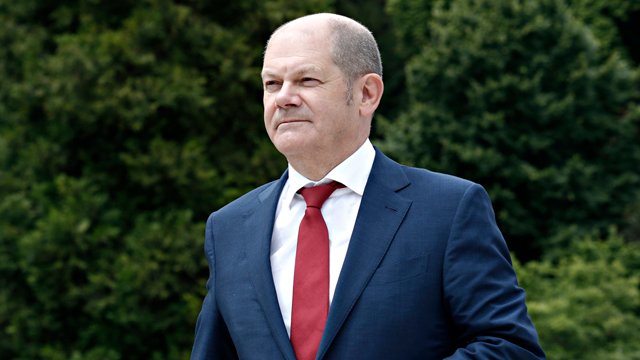 Новий канцлер Німеччини Олаф Шольц попередив Росію про наслідки за ескалацію в Україні