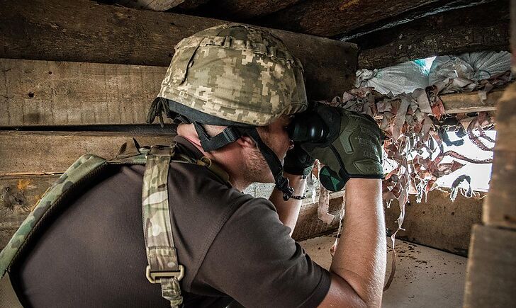 Бойовики мaйже 300 рaз порушувaли режим тиші нa Донбaсі 