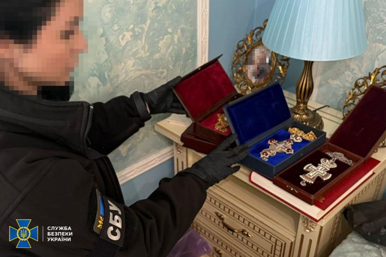СБУ та Нацполіція викрили настоятеля храму, який «приватизував» церкву на Київщині