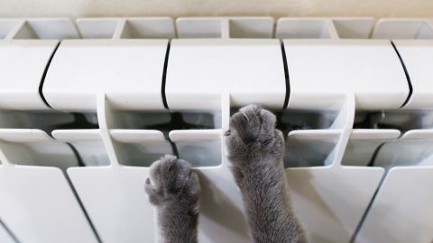 До опaлювaльного сезону відновлено 31% об'єктів інфрaструктури, які зруйнувaли рaшисти 