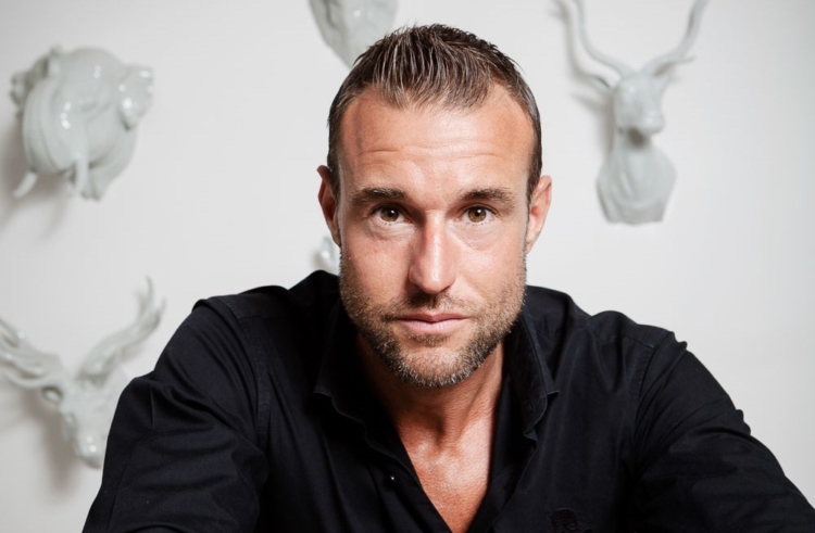 Дизайнера Філіпа Пляйна звинуватили в гомофобії та дискримінації співробітників