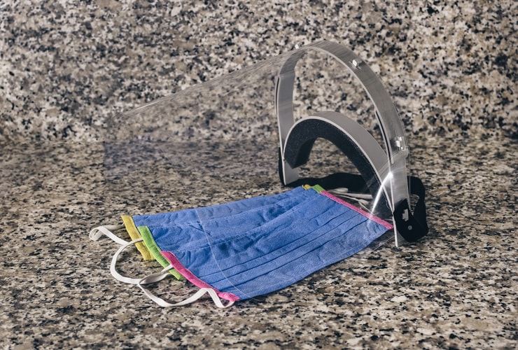 В Іспанії більше 70 пенсіонерів захворіли на коронавірус після щеплення вакциною Pfizer