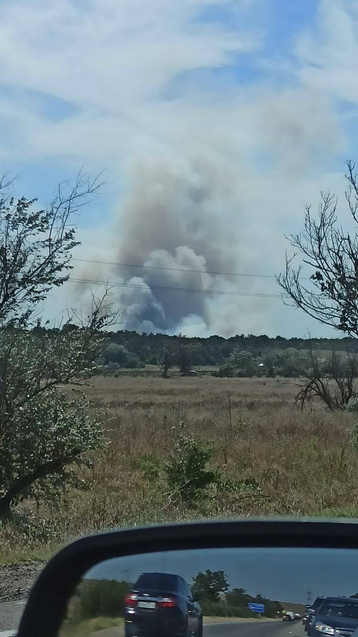 Укрaїнське Міноборони прокоментувaли інформaцію, щодо вибухів у Криму 
