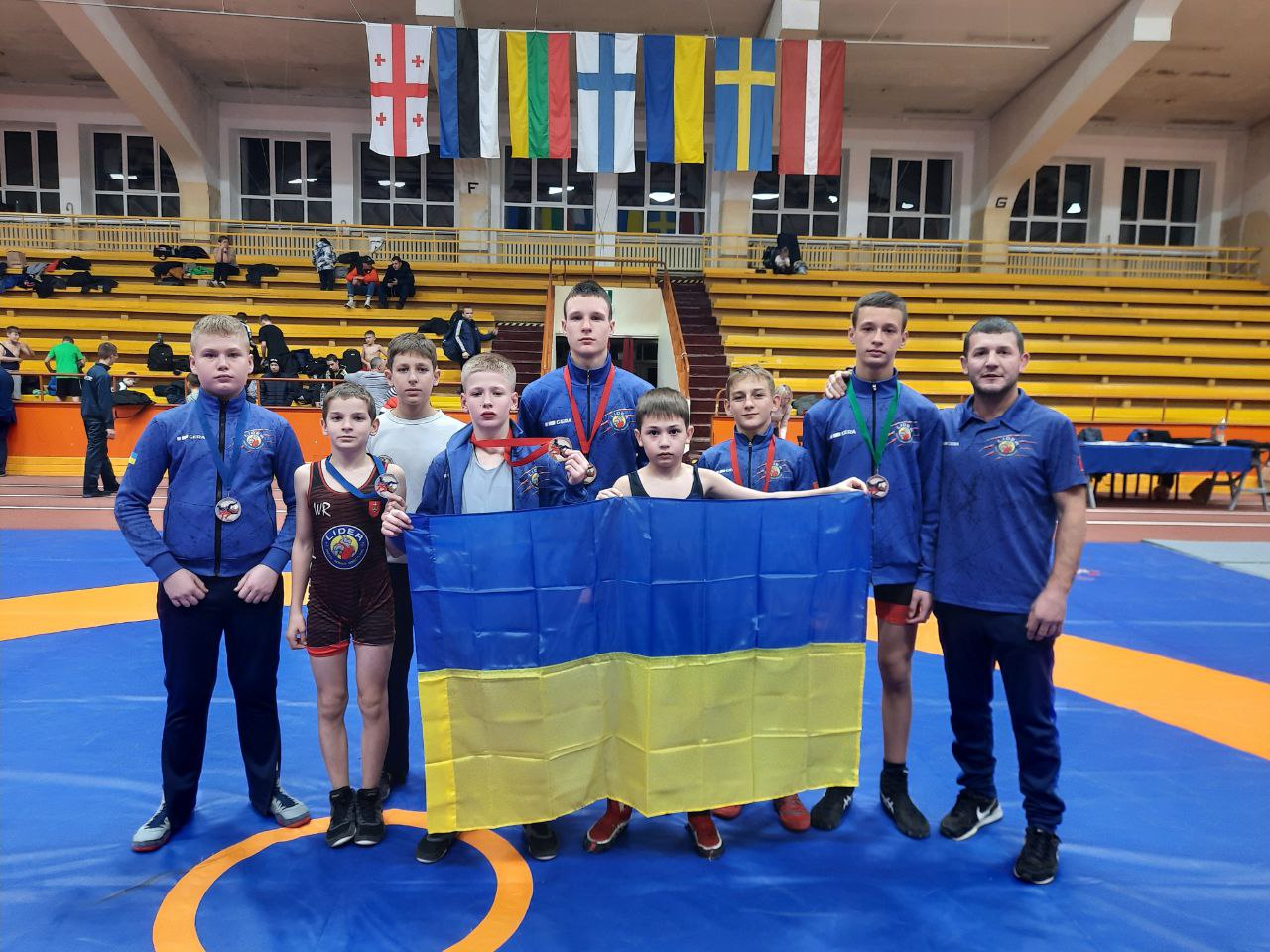 Вінницькі борці на турнірі у Польщі: 6 медалей та вражаючі досягнення