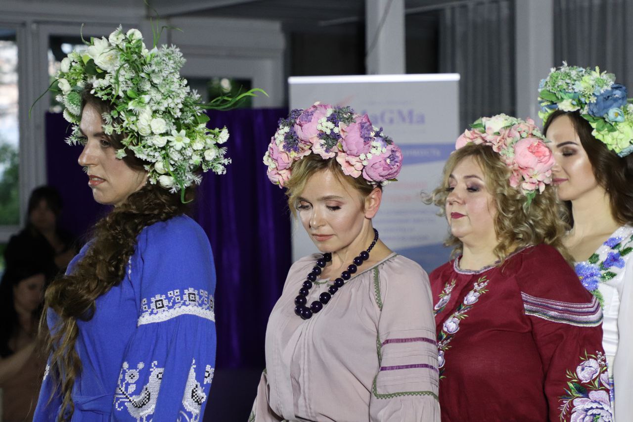 Під Вінницею відбулась урочиста церемонія нагородження учасниць конкурсу «Місіс Мама – 2021»