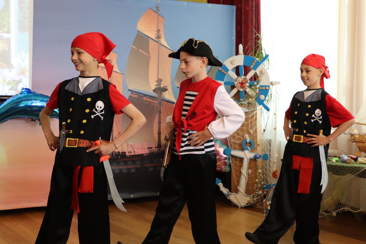 Вихованці Вінницького обласного центру соціально-психологічної реабілітації дітей показували театралізовану виставу